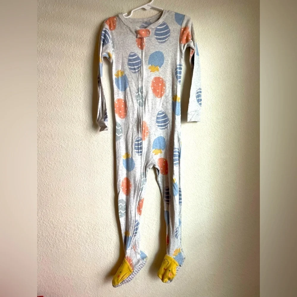 Carter's Gray with Easter Eggs multi color Footed One Piece pajama size 5T